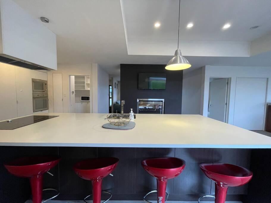 Spacious 4 Bed Family Home Christchurch Exteriér fotografie